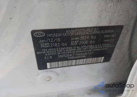 2017 Hyundai Elantra Limited z USA, uszkodzony, nr VIN 5NPD84LF7HH006197